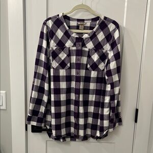 Duluth Trading flannel shirt